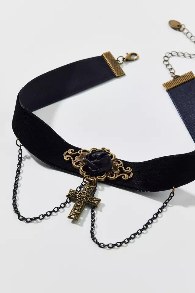 Alice Rosette Cross Choker Necklace Product Image