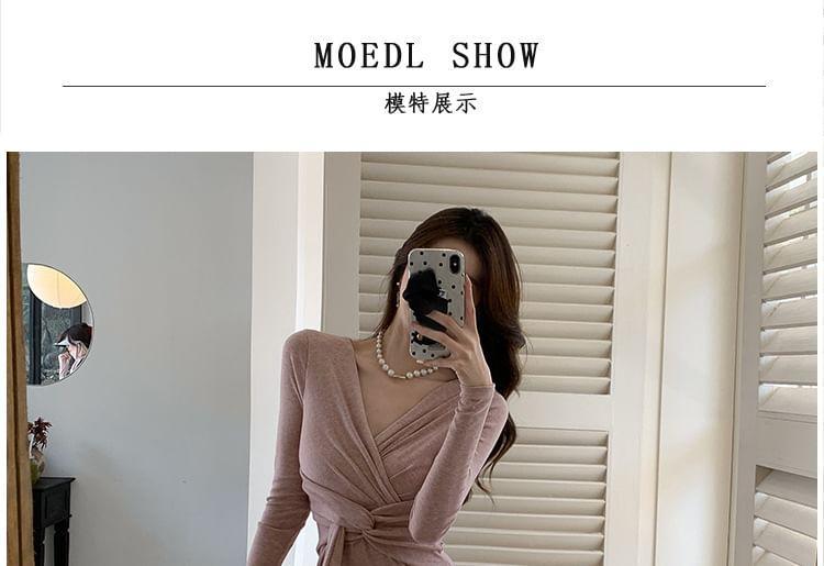 Long-Sleeve V-Neck Plain Tie Waist Slit Midi Sheath Dress Product Image