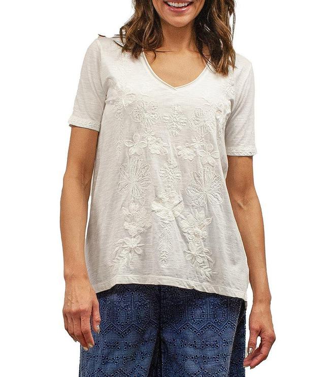 Karyn Seo Geometric Floral Embroidered V-Neck Short Sleeve Top Product Image