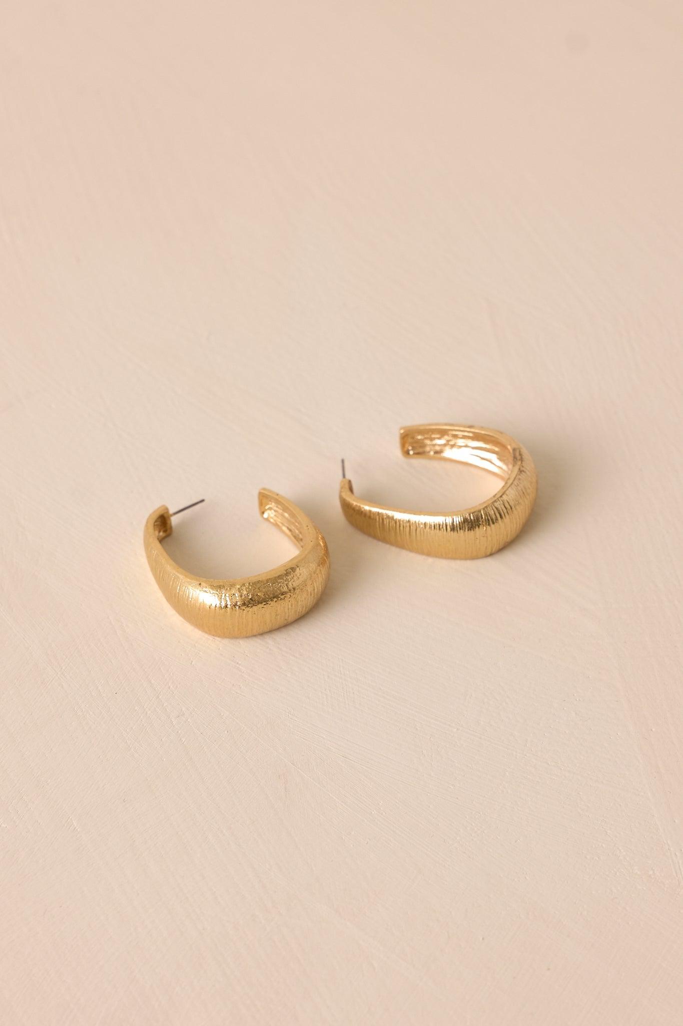 Cascading Waters Gold Square Hoops Product Image