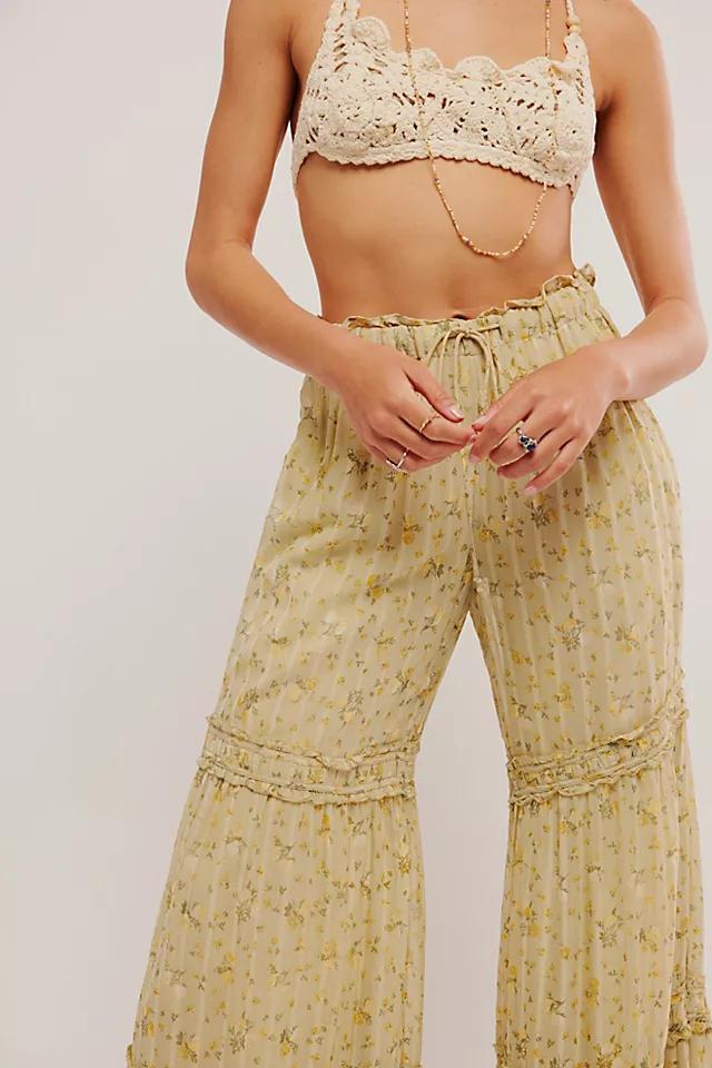 Emmaline Tiered Pull-On Pants Product Image