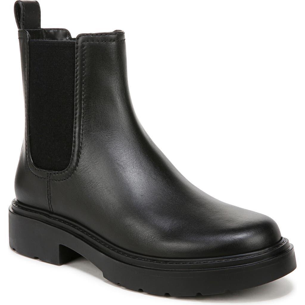 Calf Leather Chelsea Boots In Black Product Image