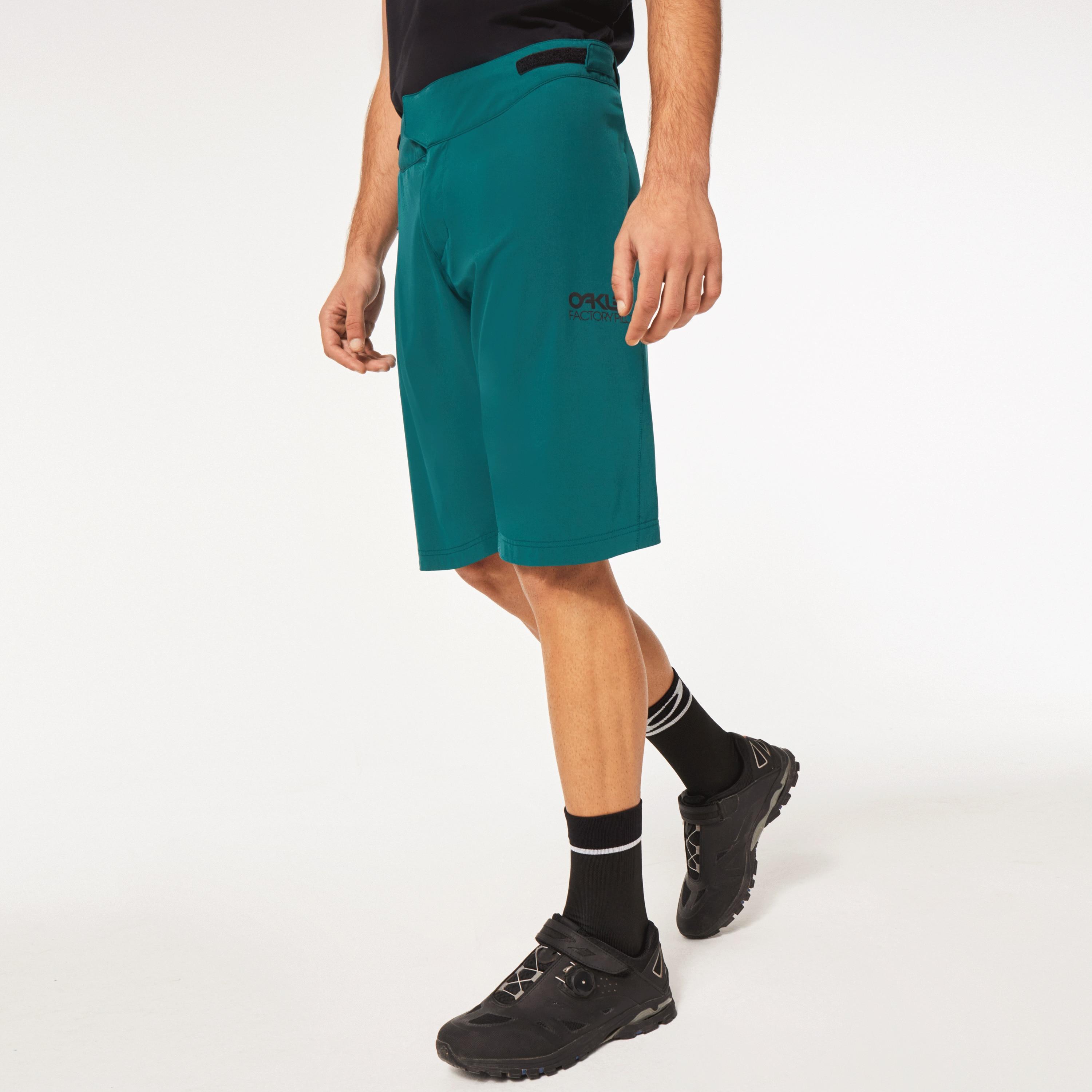 Oakley Factory Pilot  Lite Short - Bayberry | Oakley® Product Image