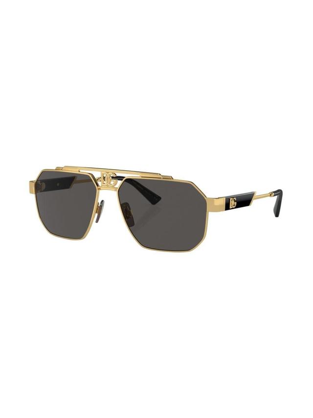 Sonnenbrille Mit Logo-schild In Gold Product Image