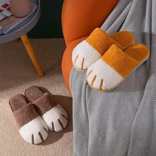 Cat's Paw Fleece Home Slippers Product Image