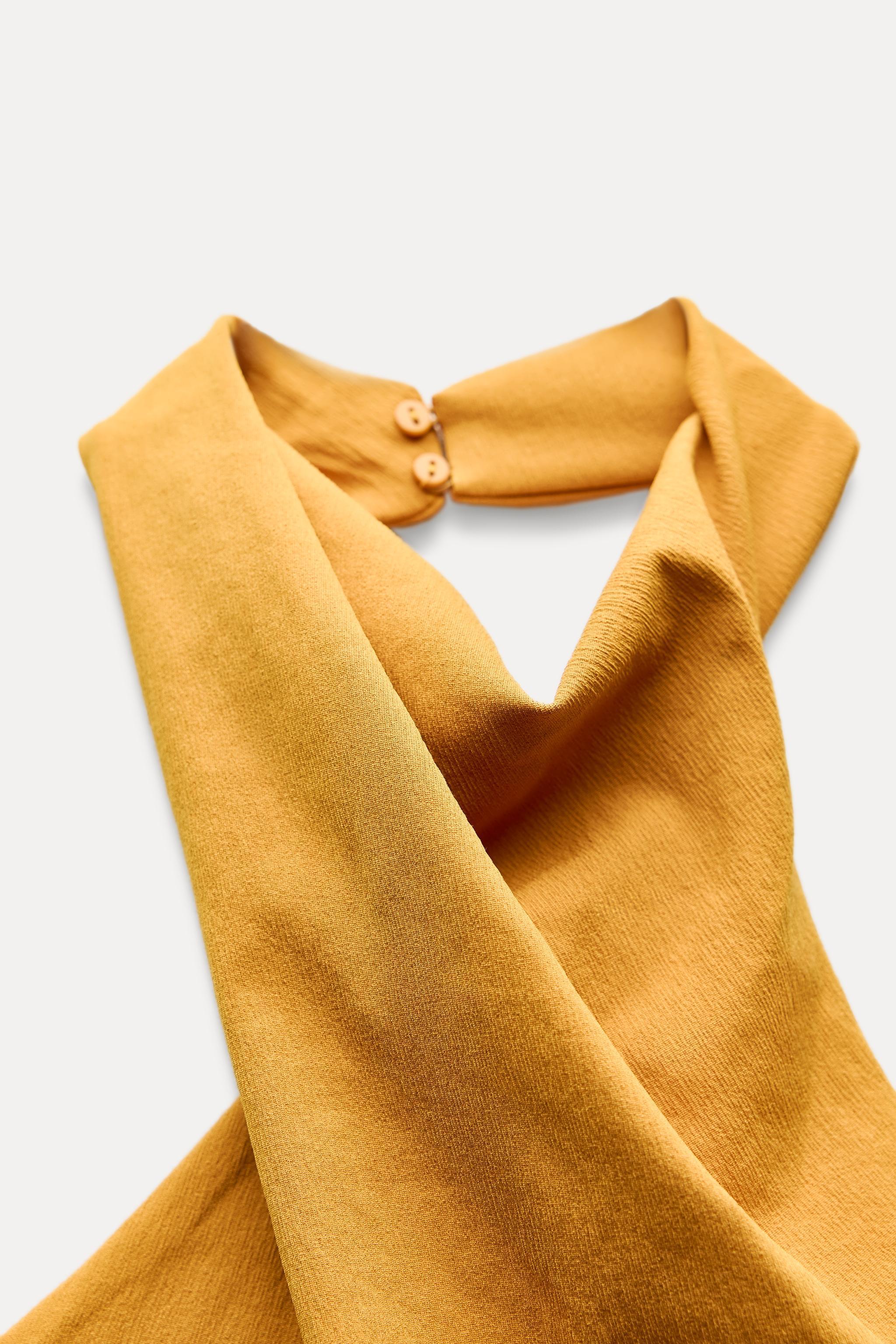 STRETCHY DRAPED TOP Product Image