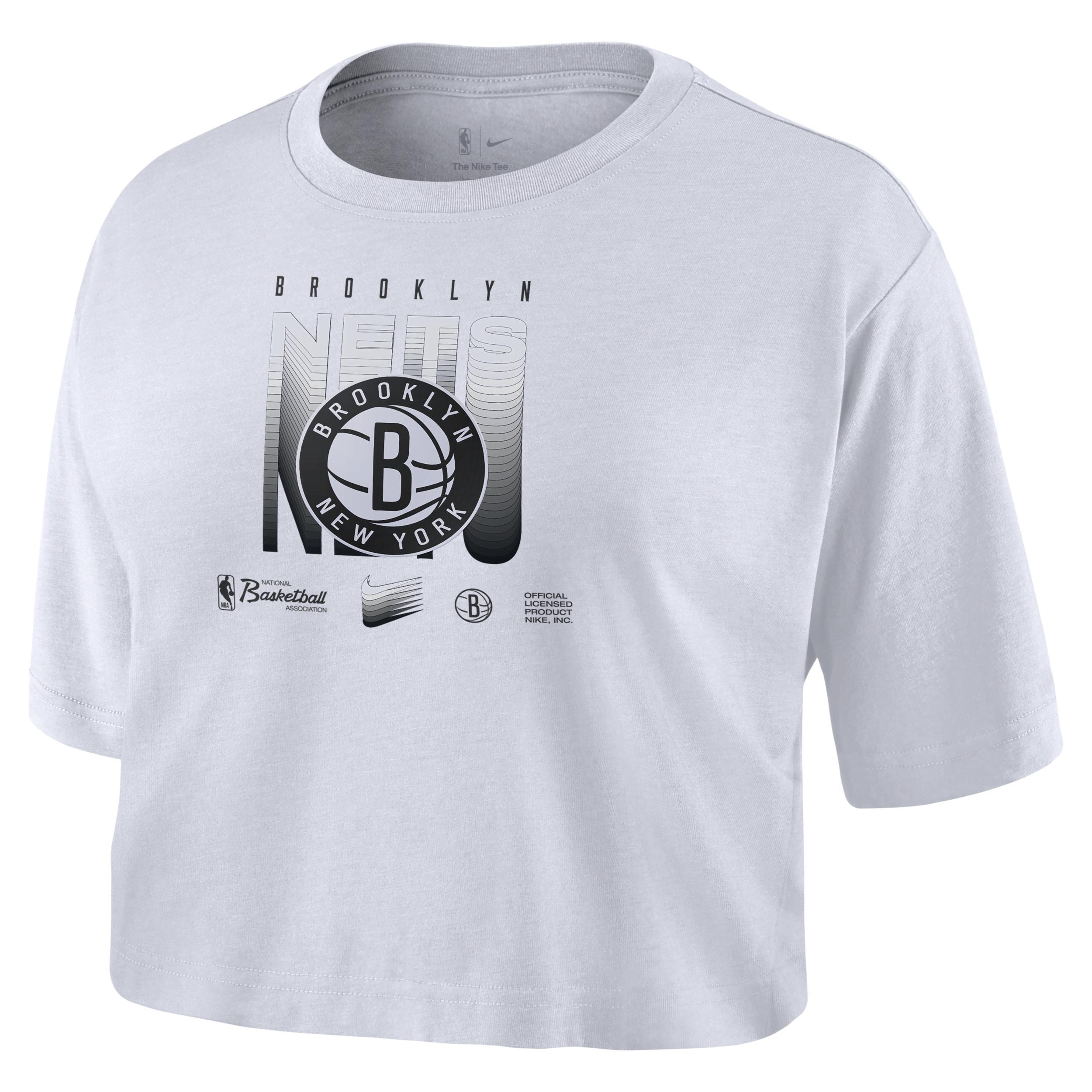 Brooklyn Nets Courtside Women's Nike NBA Cropped T-Shirt Product Image