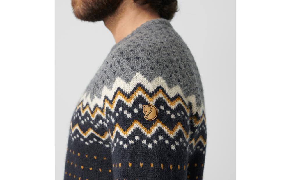 Övik Knit Sweater M Product Image