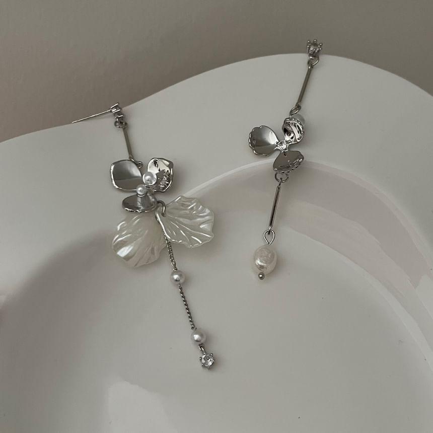 Alloy Flower Faux Pearl Drop Earrings Product Image