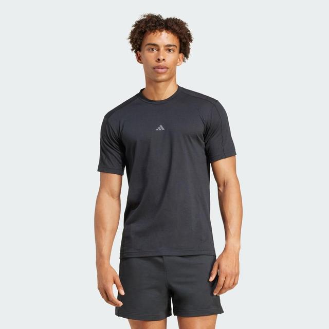 adidas Yoga Tee Black XL Mens Product Image