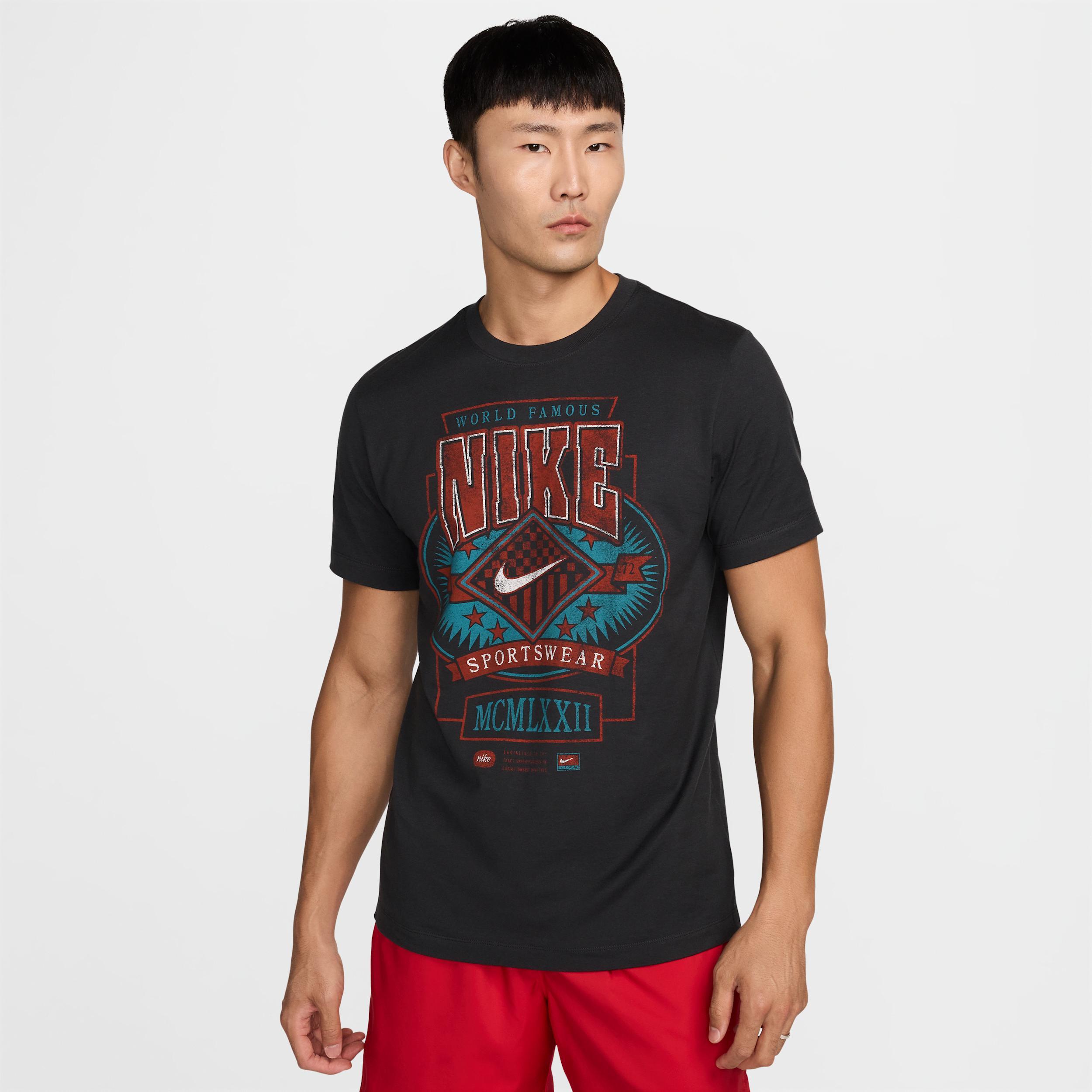 Men's Nike Sportswear Crew-Neck T-Shirt Product Image