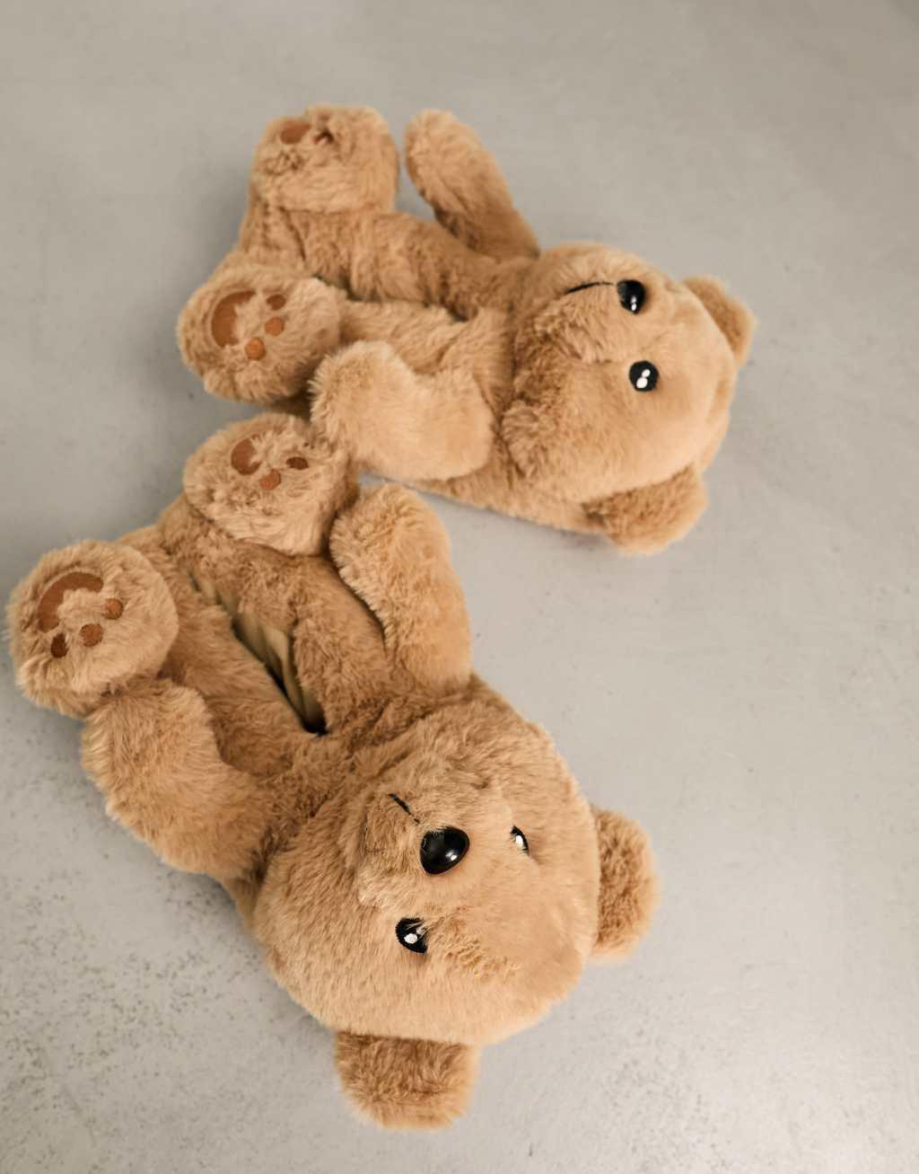 ASOS DESIGN Ziggy teddy bear slippers in tan Product Image