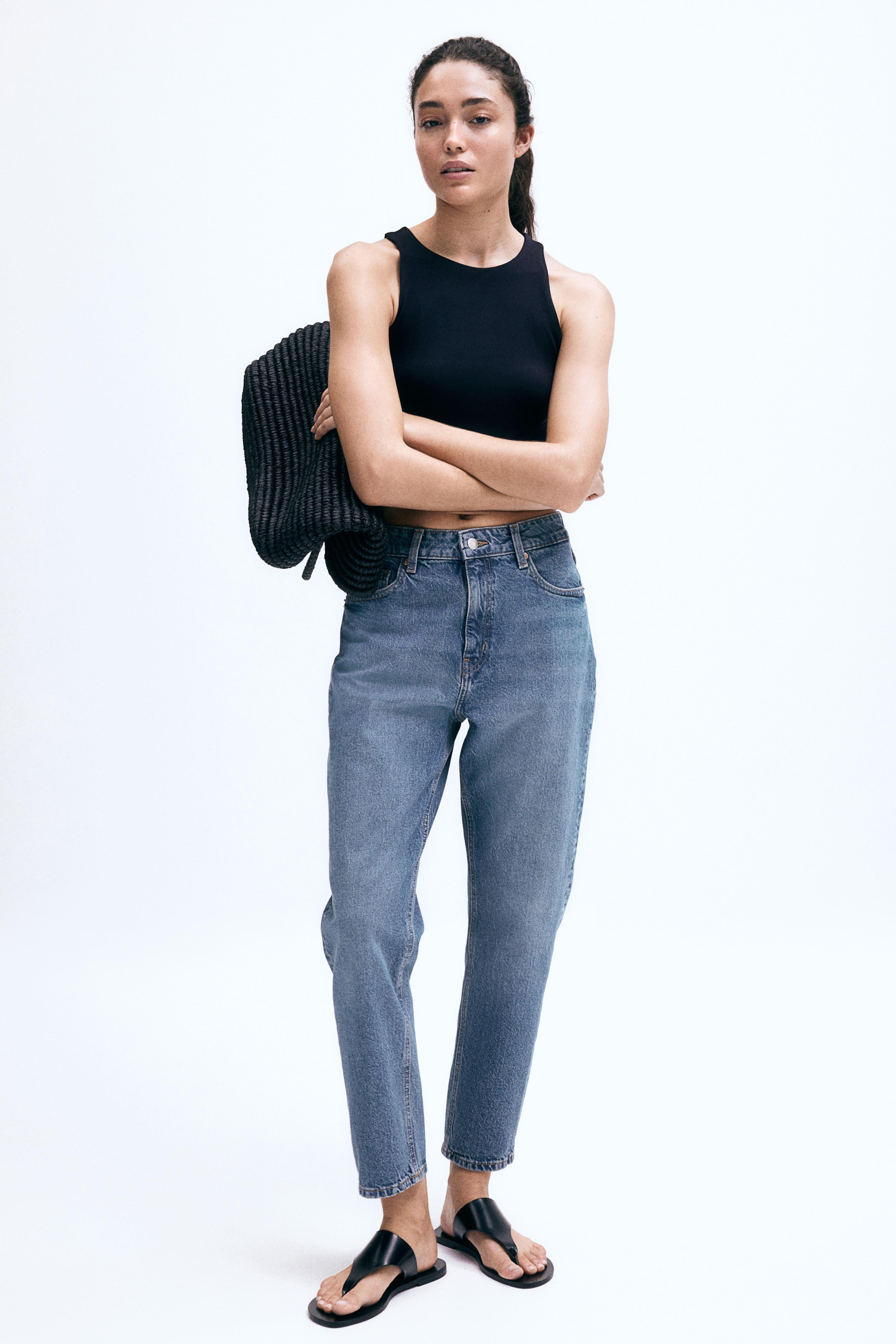 Slim Mom High Ankle Jeans Product Image