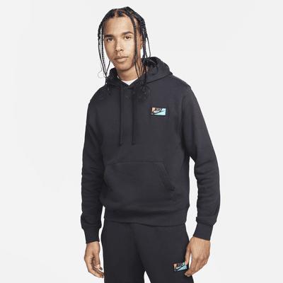 Nike Club Fleece Men's Patch Pullover Hoodie Product Image