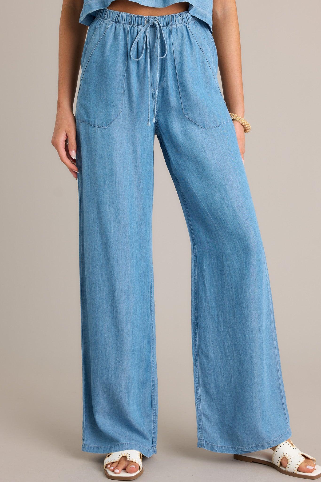 Easy Living Chambray Drawstring Pants Product Image