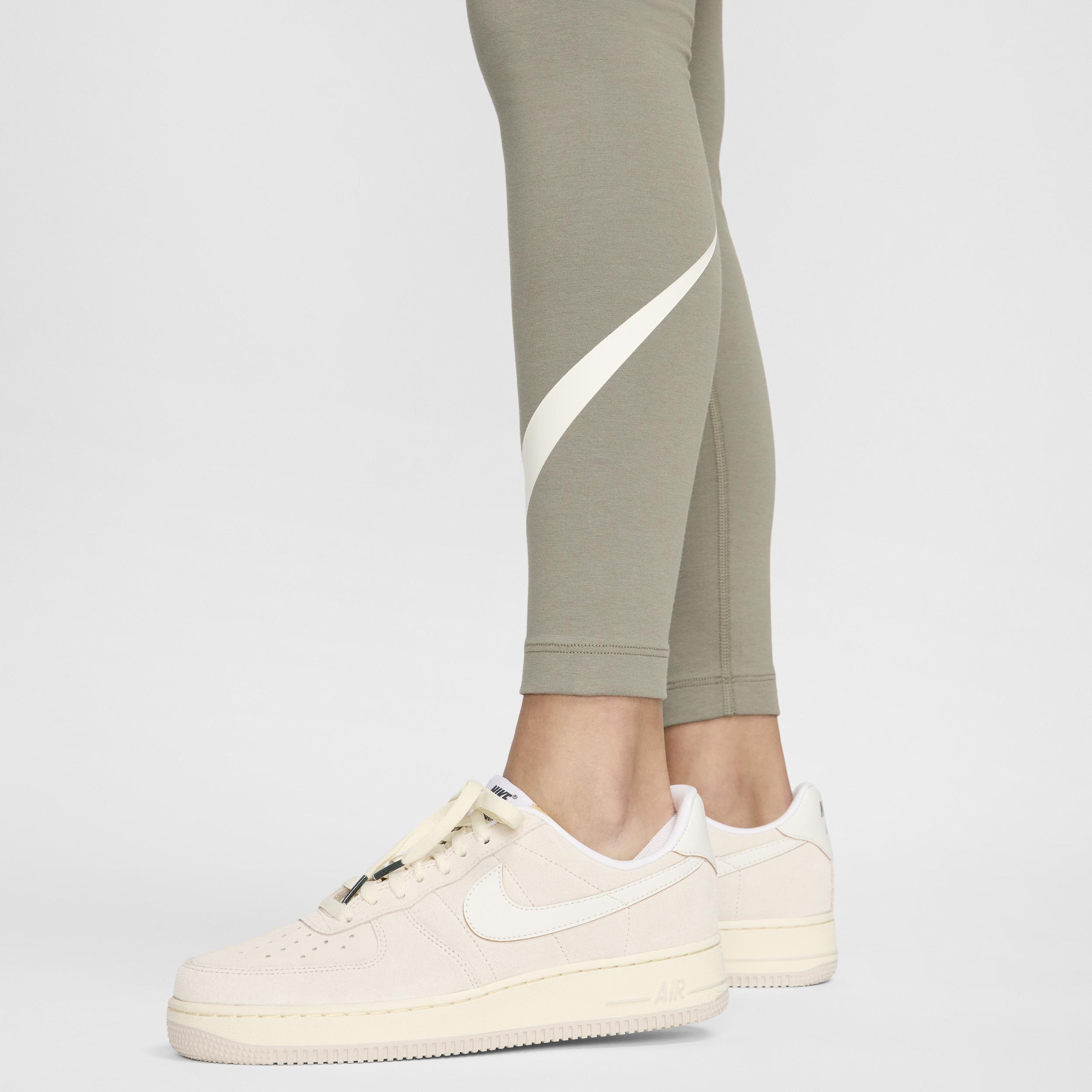 Women's Nike Sportswear Classics High-Waisted Graphic Leggings Product Image