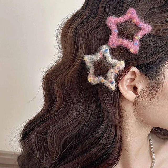 Knit Star Hair Clip Product Image