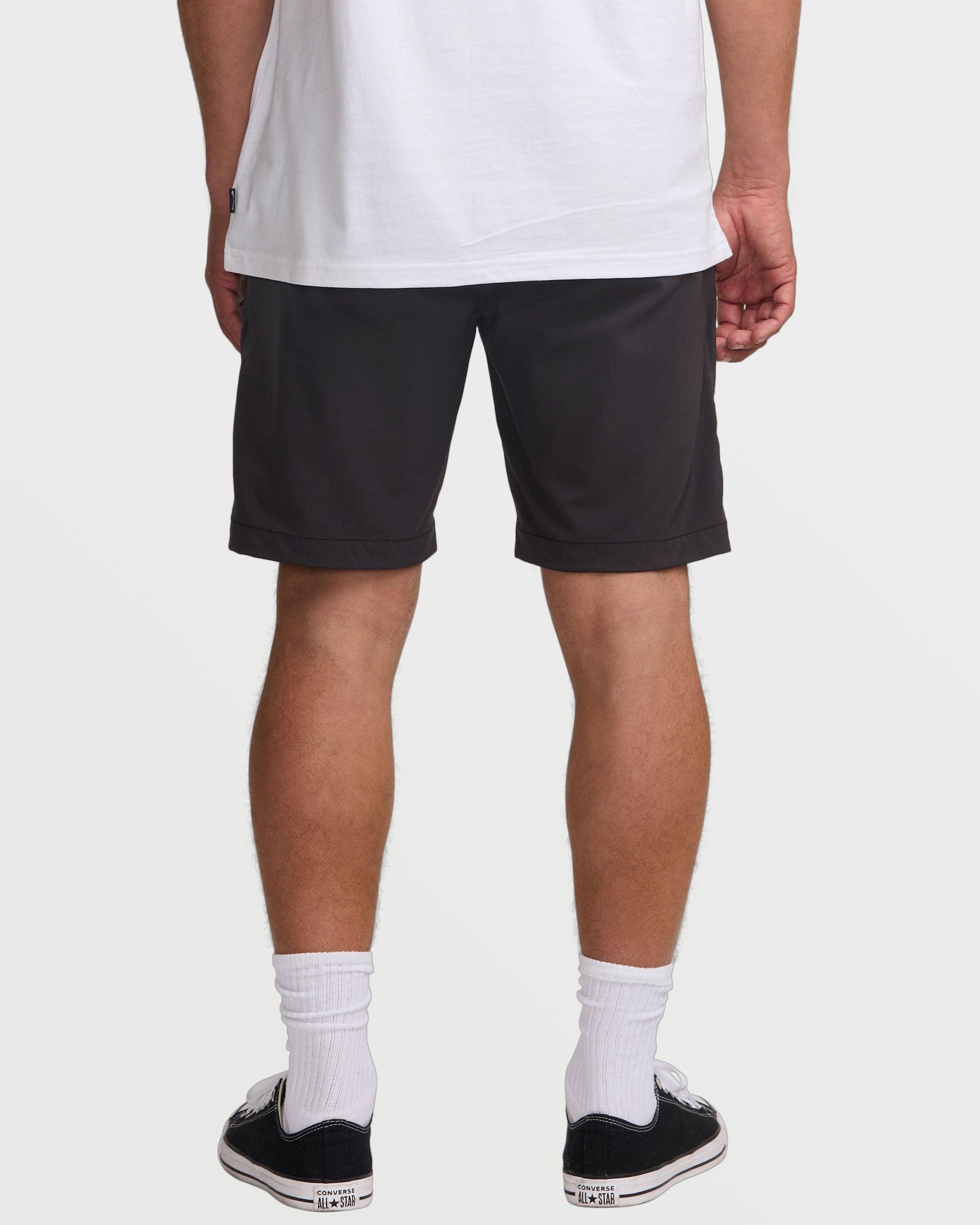 Surftrek Journey 20" Hybrid Shorts - Black Male Product Image