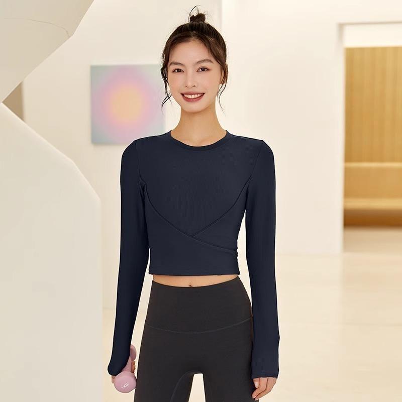 Long-Sleeve Crew Neck Plain Ribbed Crop Sports T-Shirt Product Image