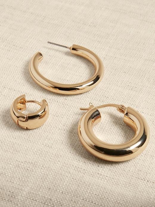 Gold Earrings Set Product Image