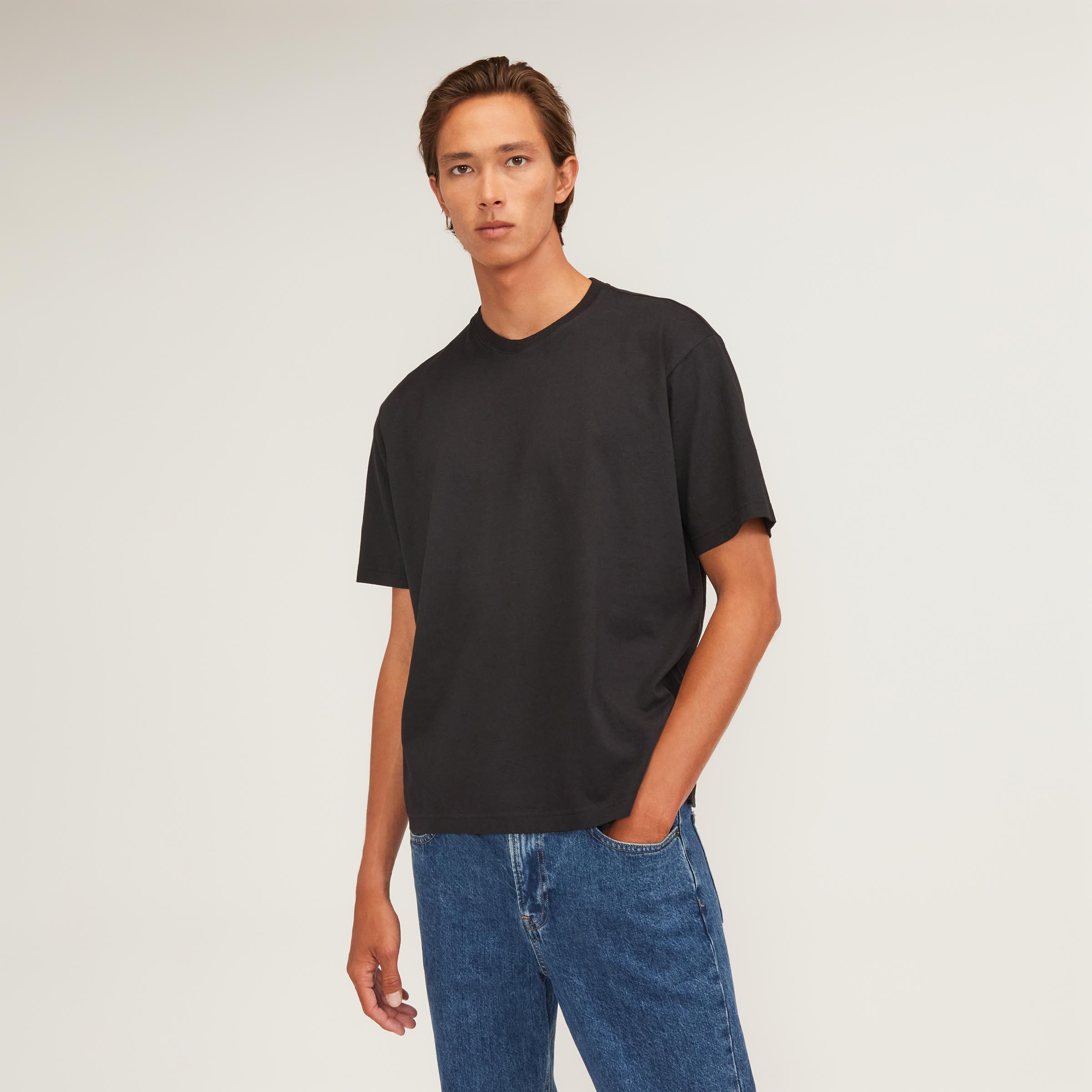 Mens Premium-Weight Relaxed Crew | Uniform T-Shirt by Everlane in Black, Size XXL Product Image