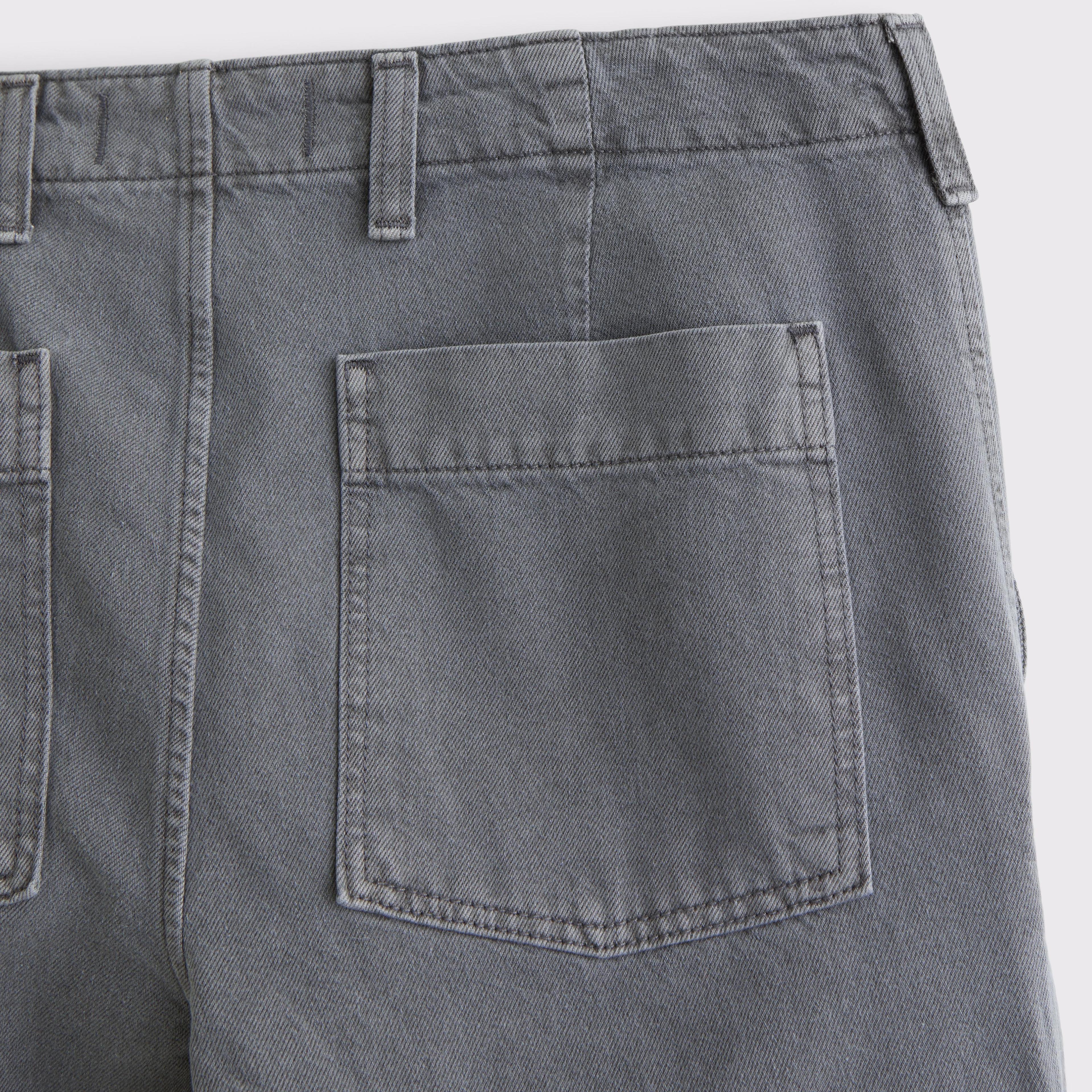 Straight Jean Product Image