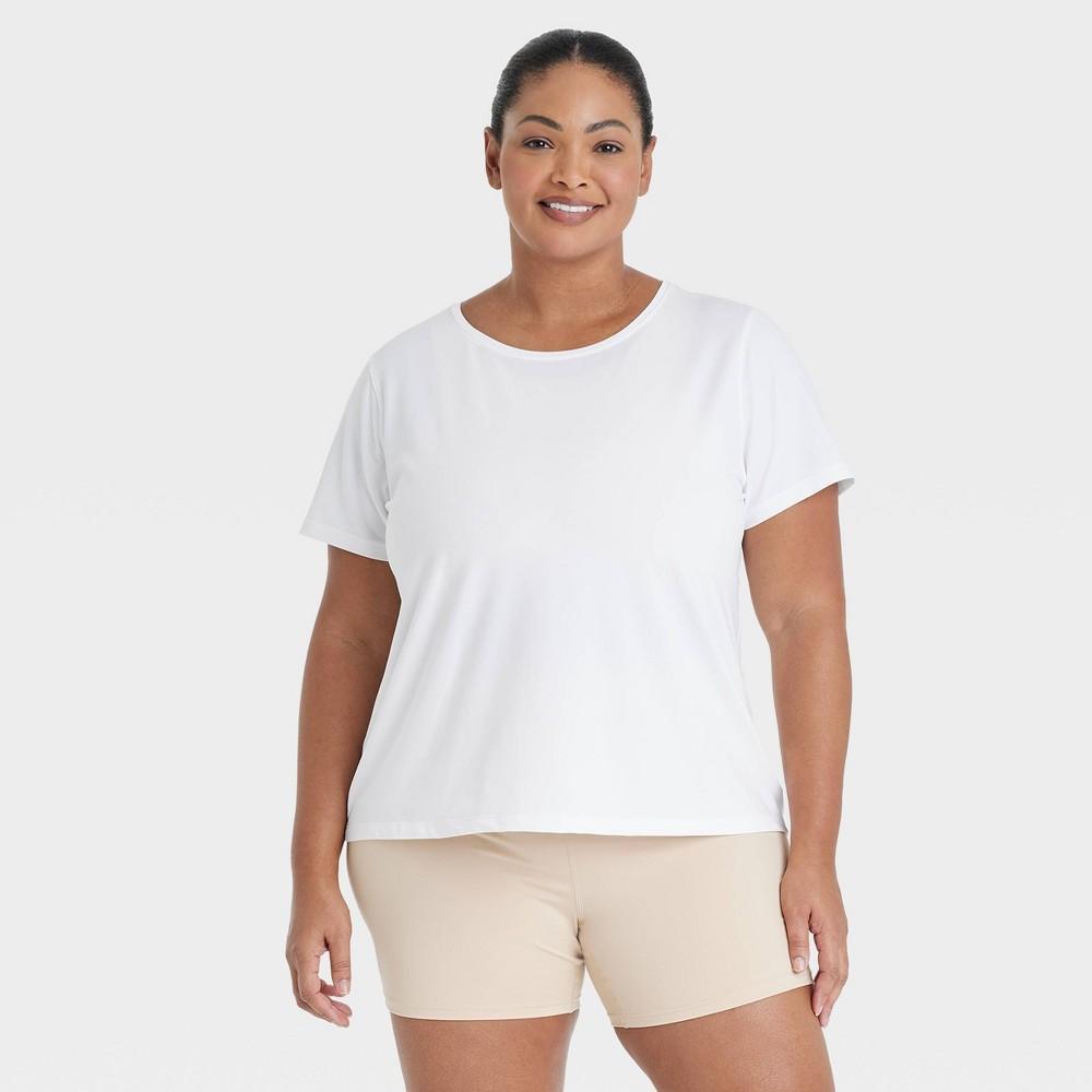 Womens Essential Crewneck Short Sleeve T-Shirt - All In Motion White 1X Product Image