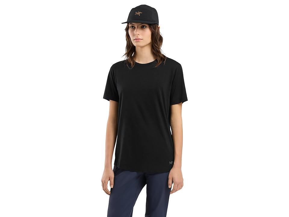 Arc'teryx Lana Crew Short Sleeve 1) Women's Clothing Product Image