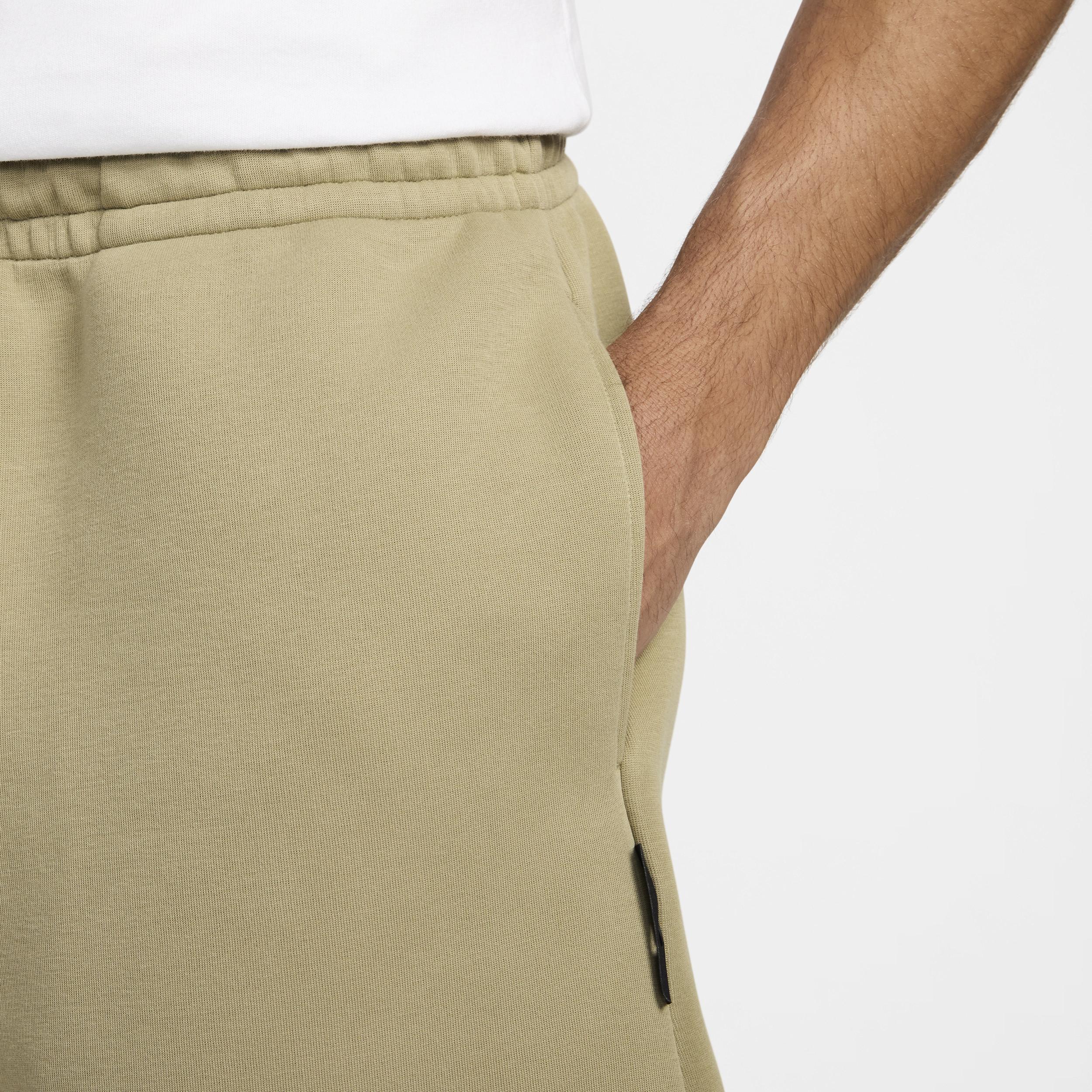 Nike Men's Tech Fleece Shorts Product Image