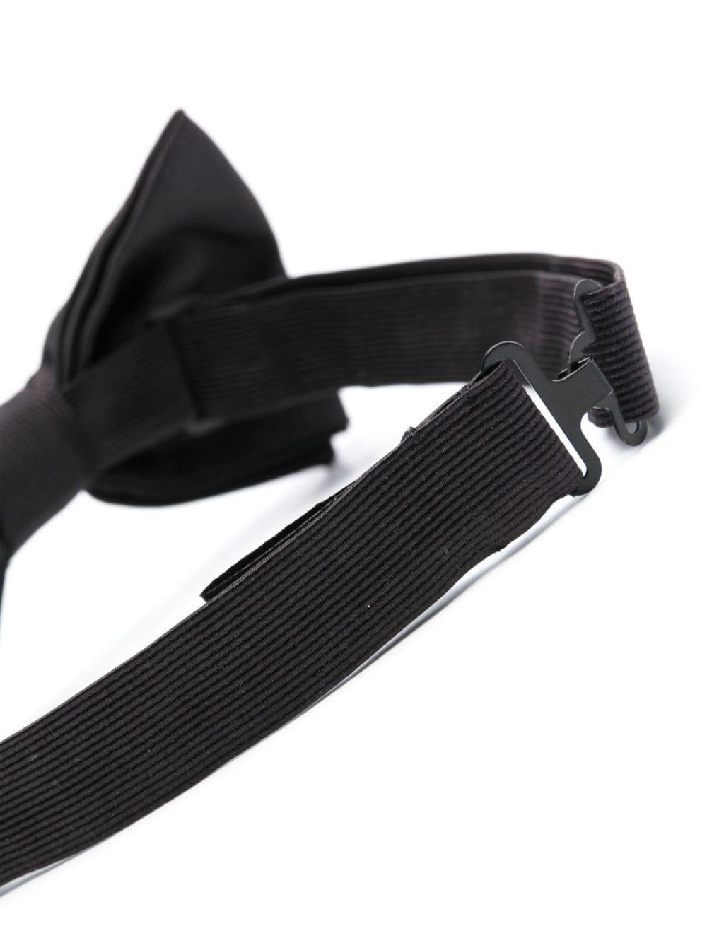 Satin Silk Bow Tie In Black Product Image