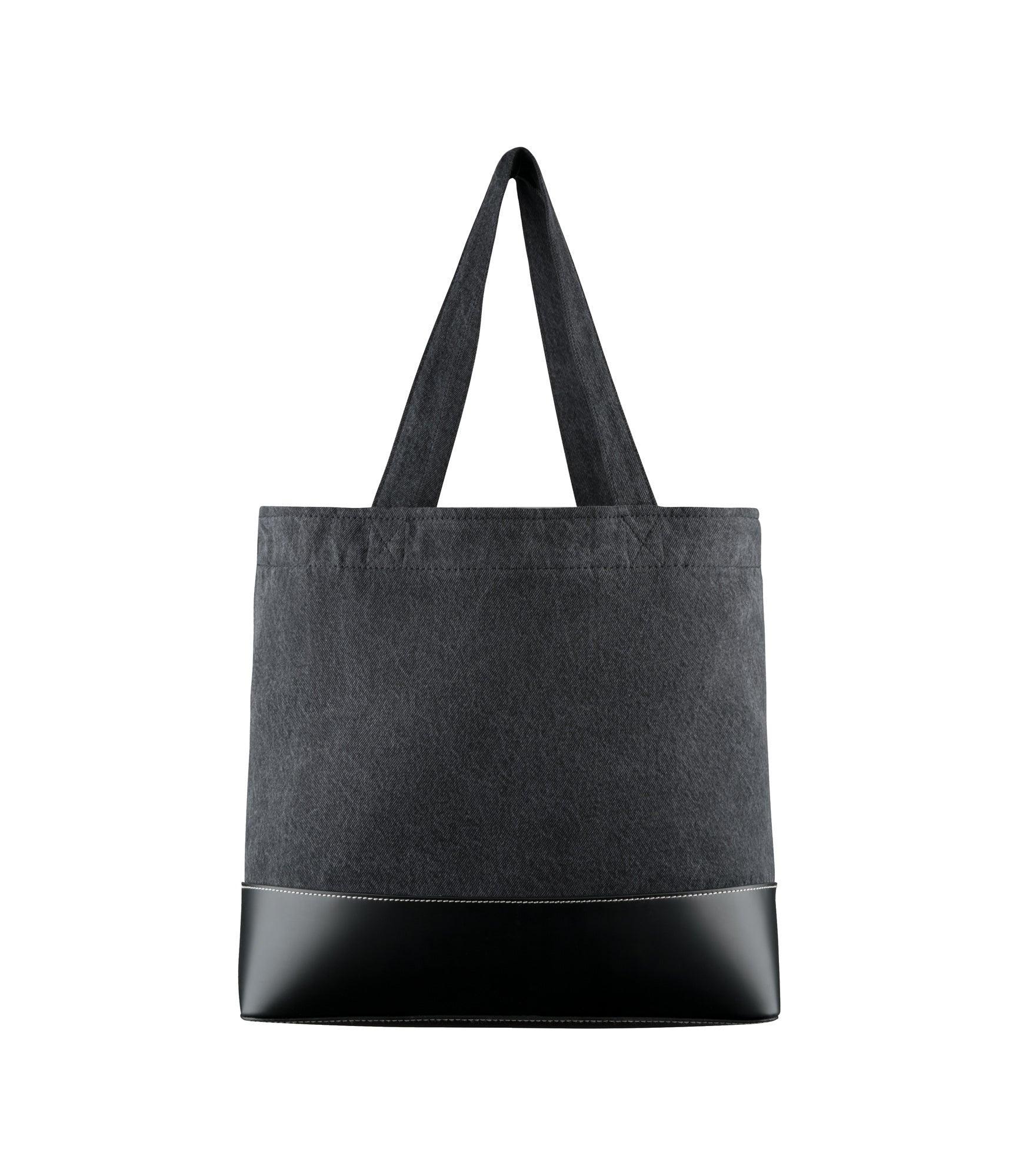 Axel E/W tote bag Product Image