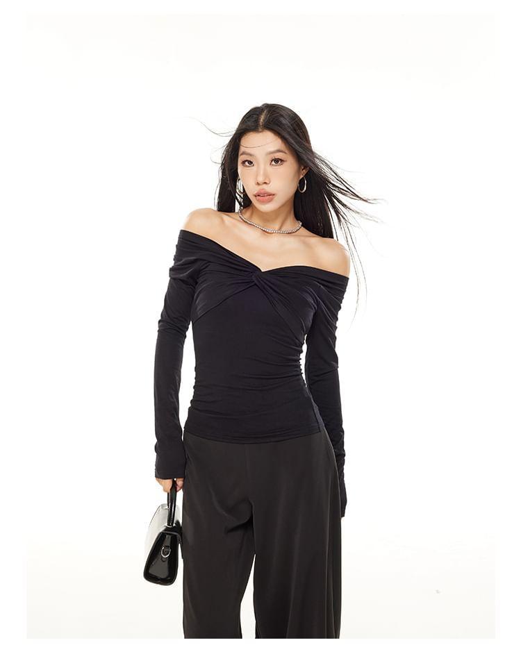 Long-Sleeve Off Shoulder Plain Crop Top Product Image