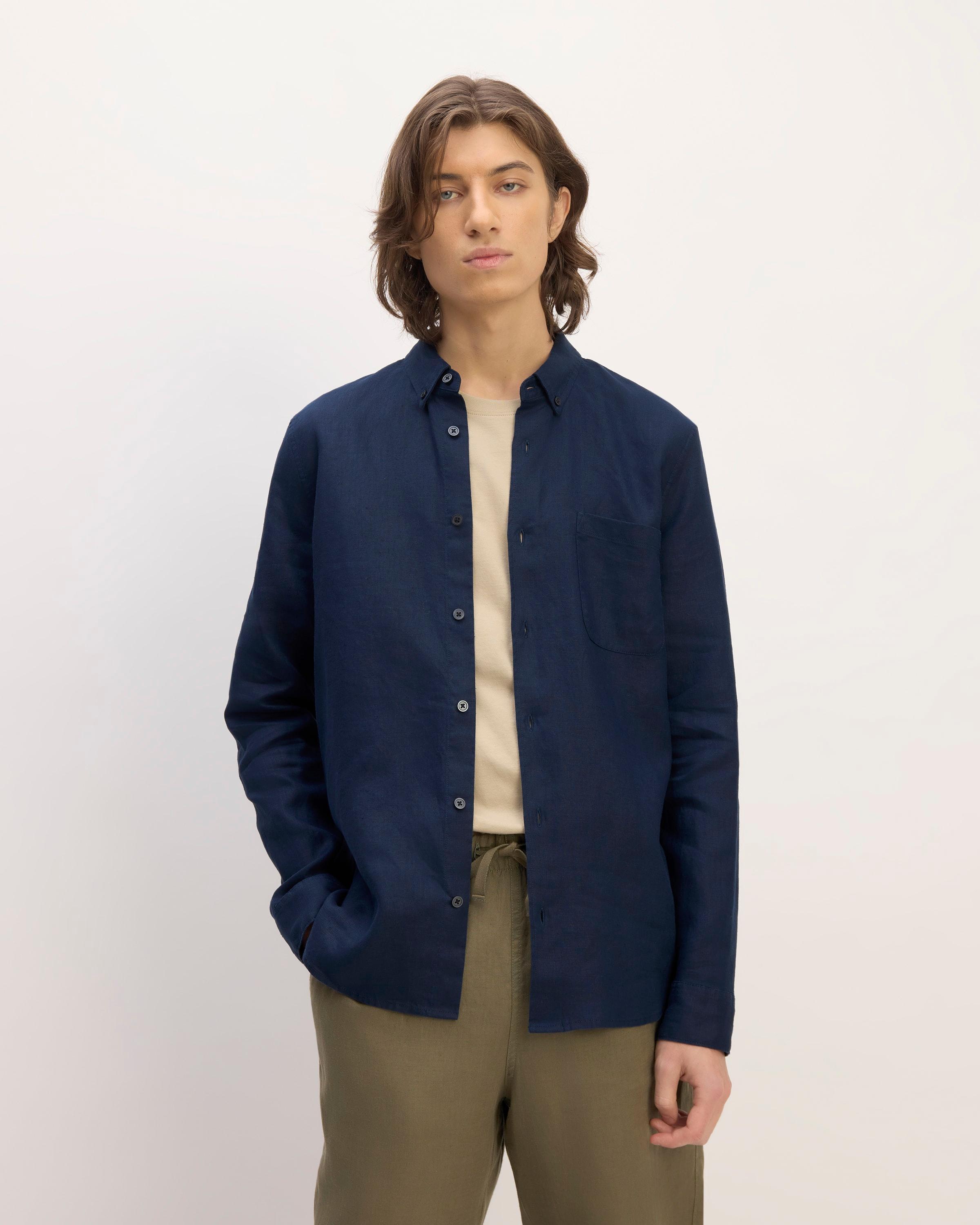 Mens Classic Shirt in Linen by Everlane Product Image