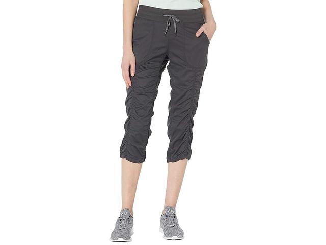 The North Face Aphrodite 2.0 Capris (Asphalt Grey) Women's Capri Product Image