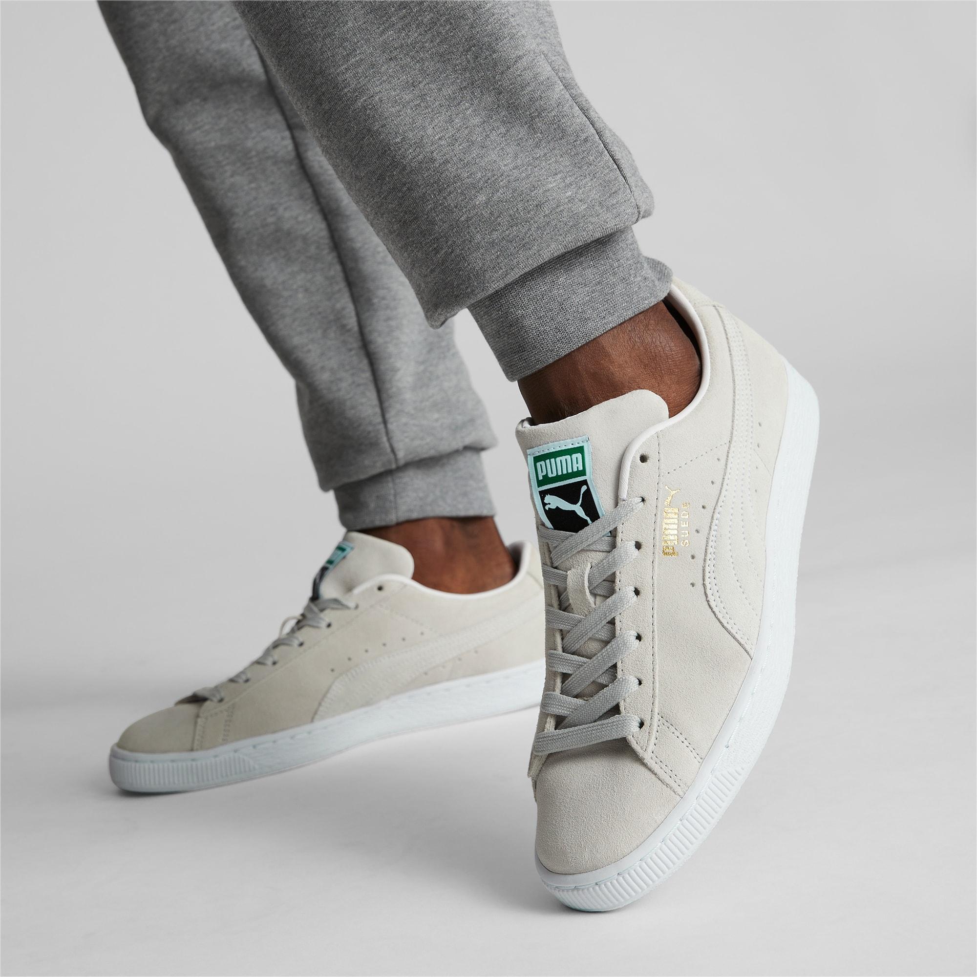 Suede Classic XXI Sneakers Product Image