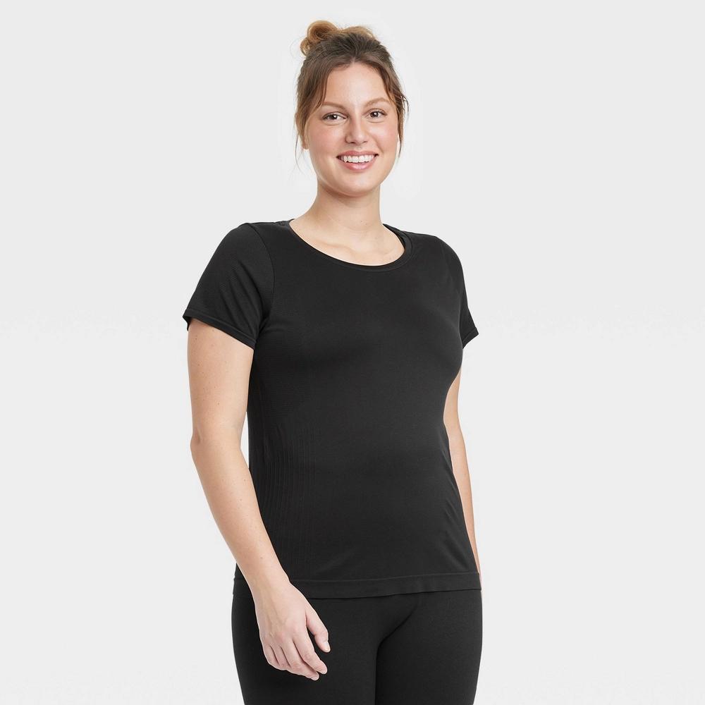 Womens Seamless Short Sleeve Shirt - All In Motion Black XS Product Image