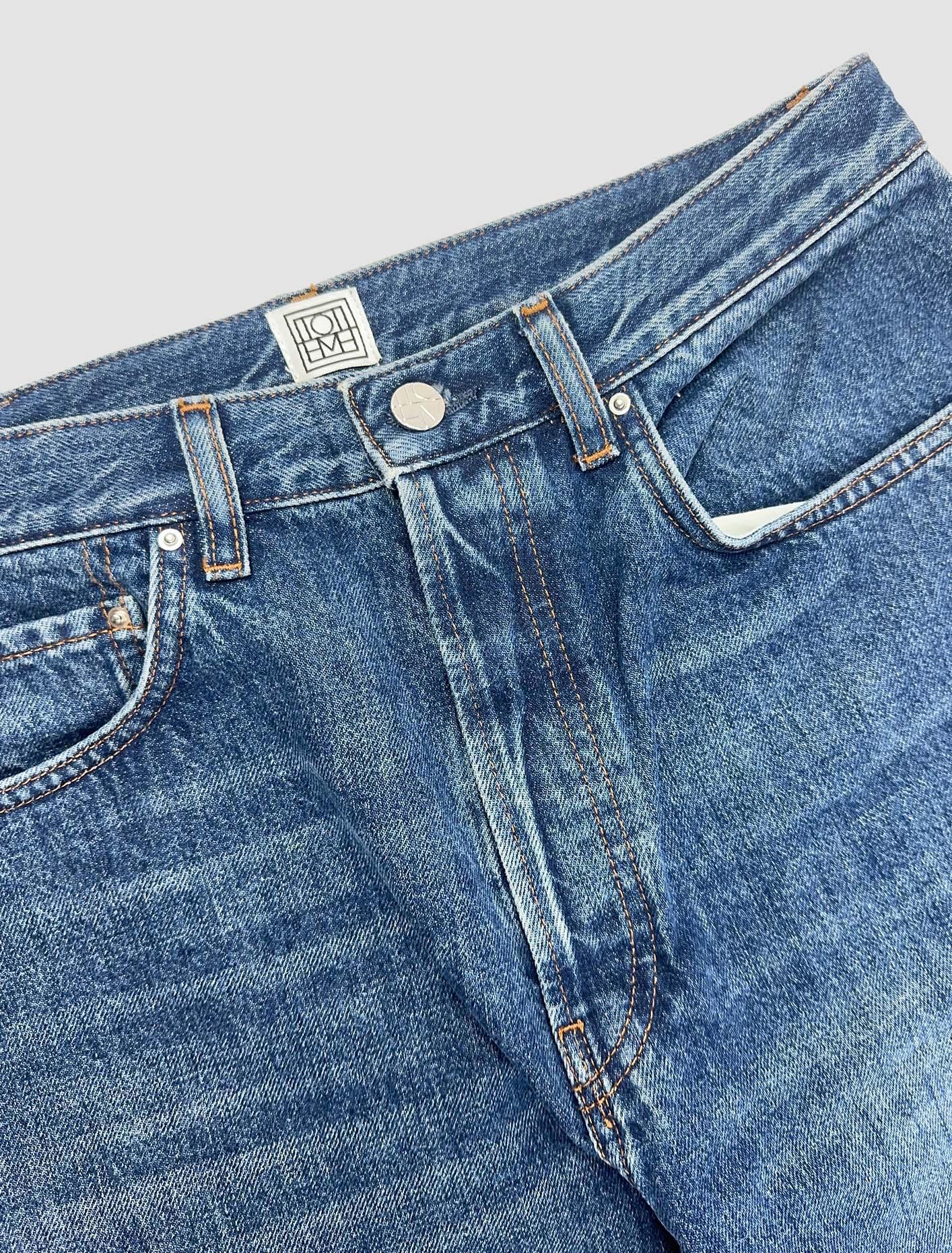 TOTÊME Classic Cut Denim In Blue Product Image