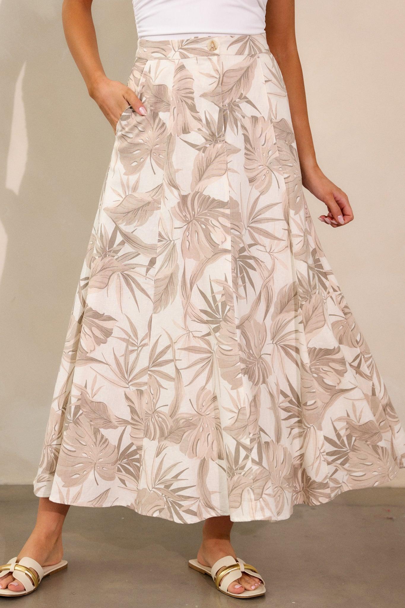 Wave Of Elegance Sandstone Tropical Print Maxi Skirt Product Image