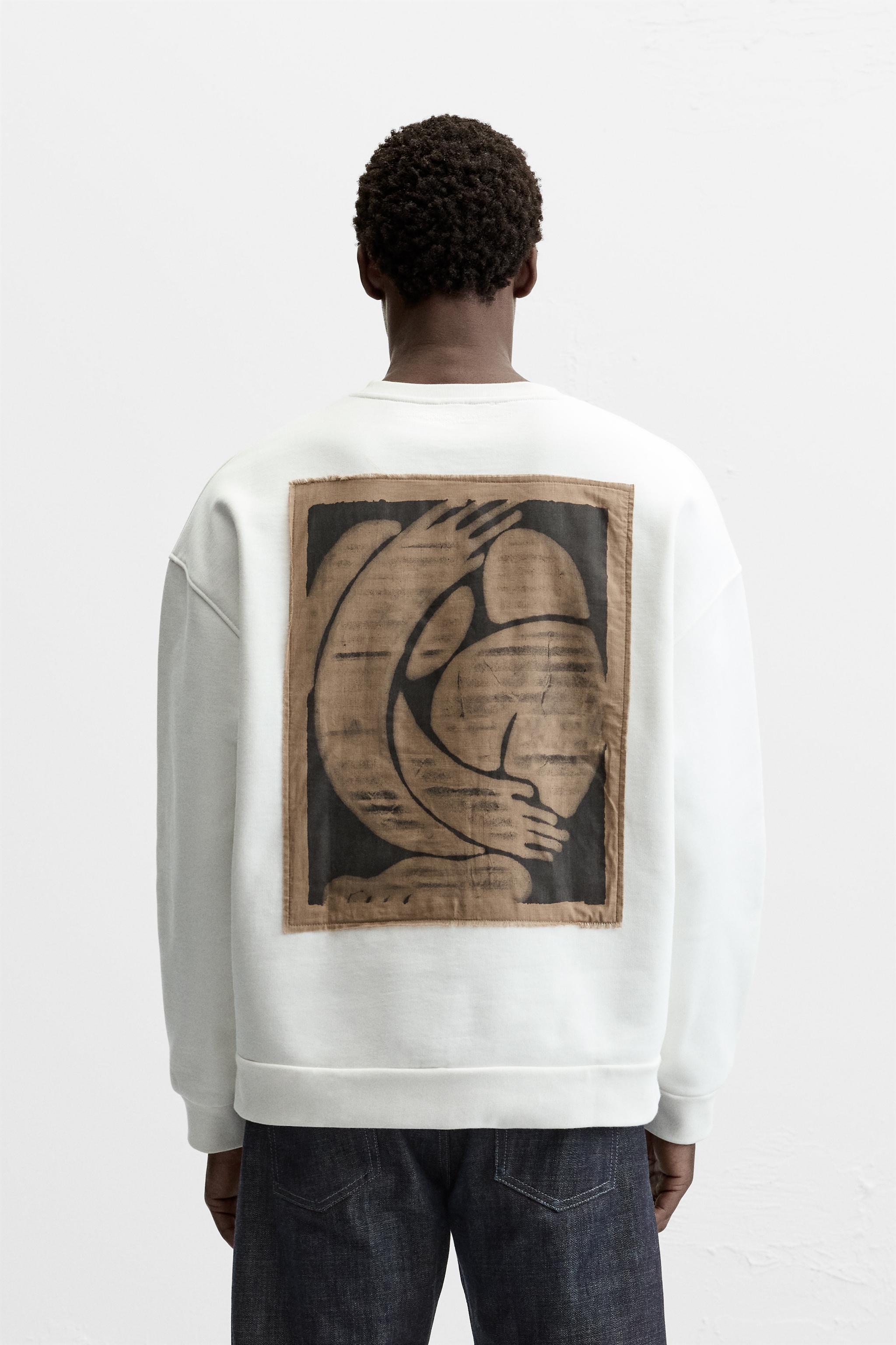 MIXED PATCH SWEATSHIRT Product Image