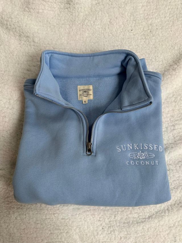 Jess Ocean Blue Embroider Sunkissedcoconut Quarter Zip Sweatshirt Product Image