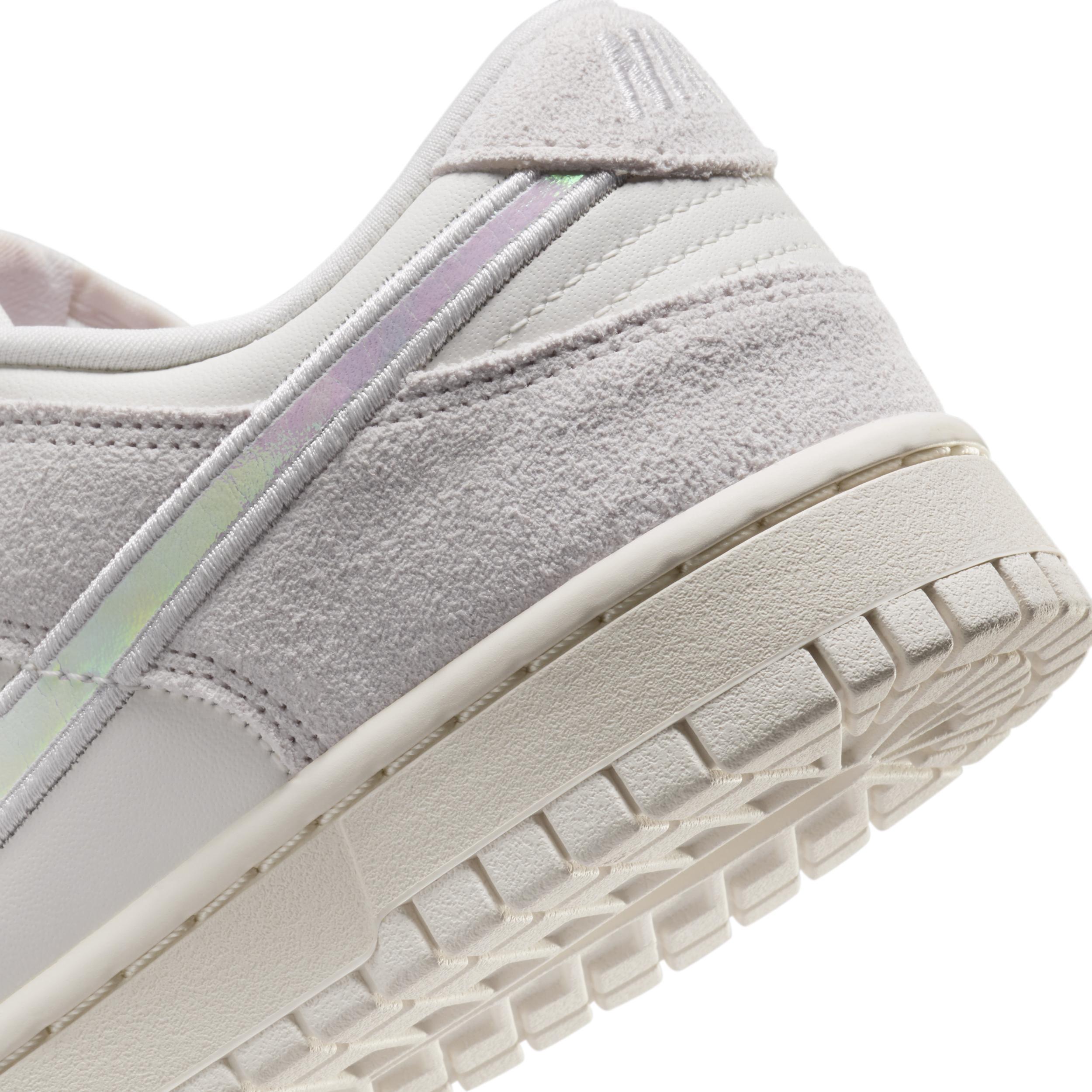 Nike Dunk Low Women's Shoes Product Image