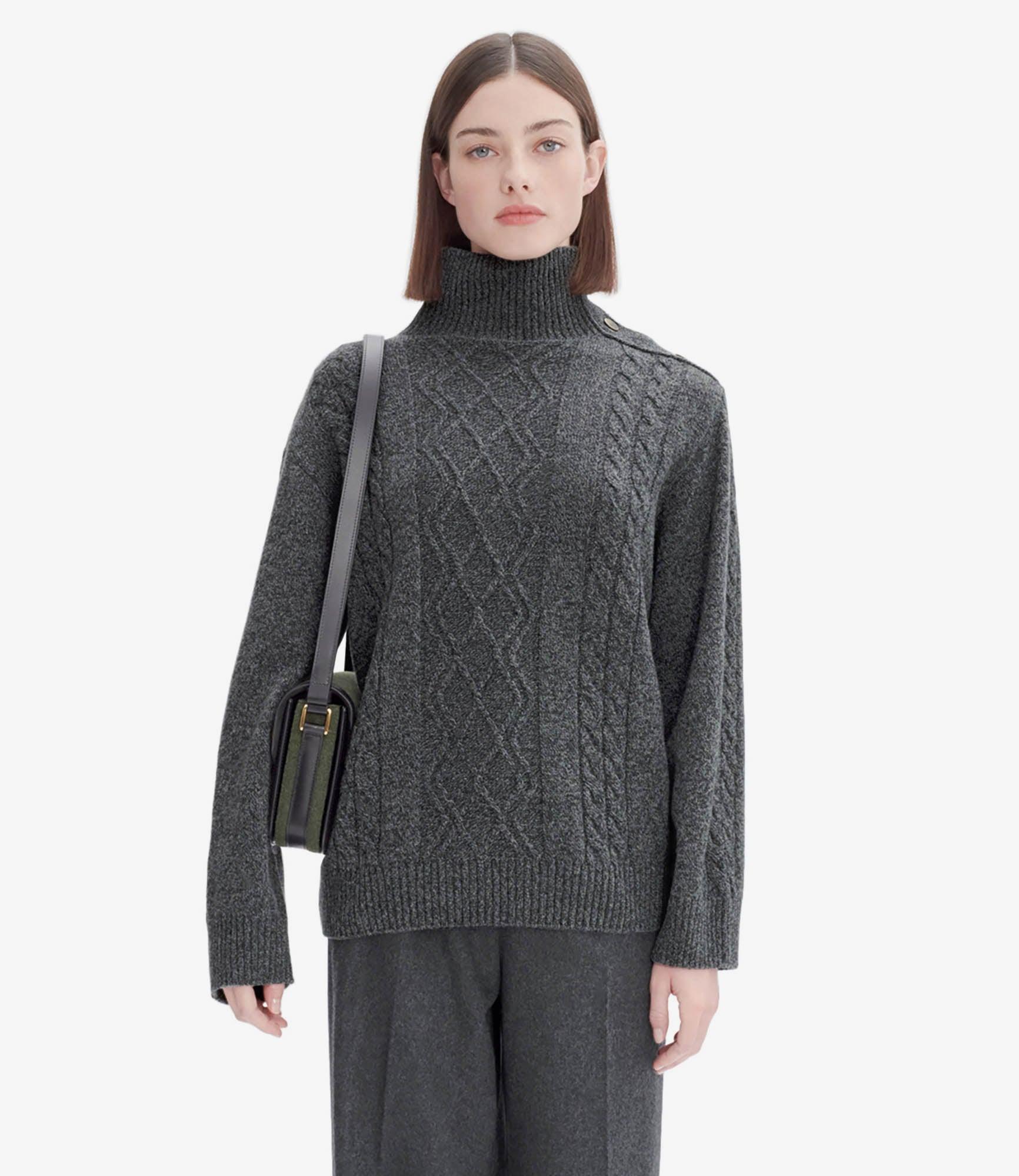 Karen sweater Product Image