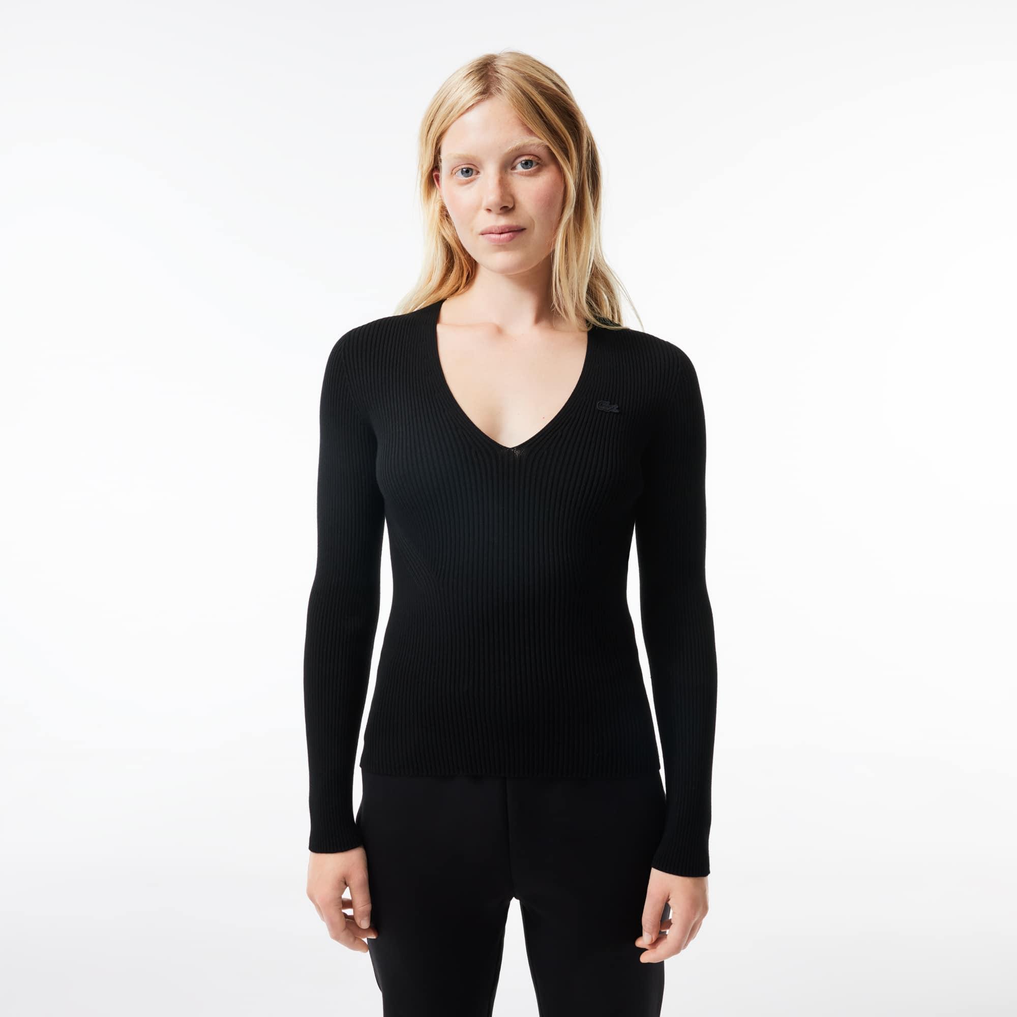 Women's Seamless Ribbed V-Neck Sweater Product Image