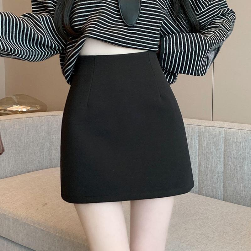 High Waist Plain Mini Pencil Skirt Product Image