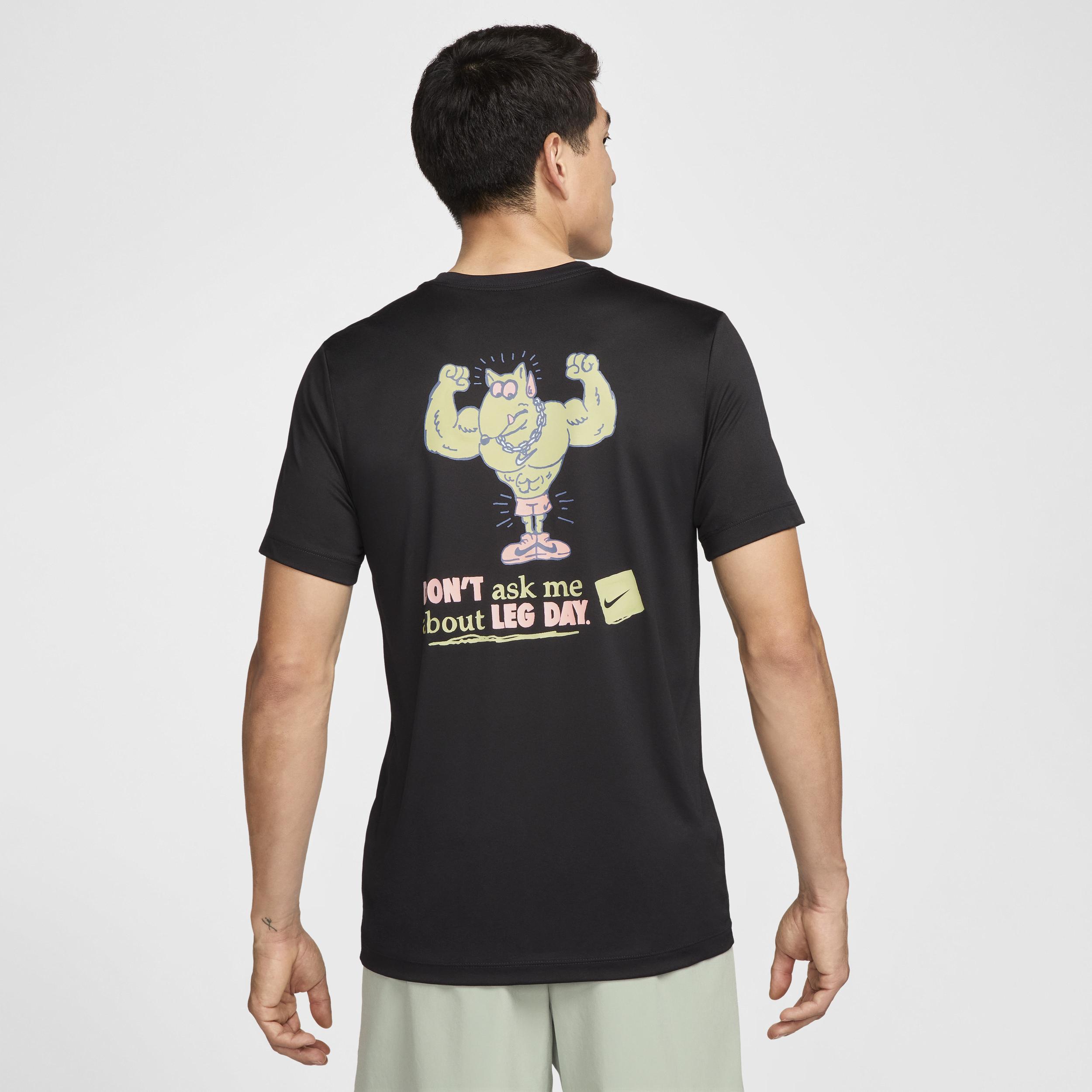 Nike Men's Dri-FIT Fitness T-Shirt Product Image