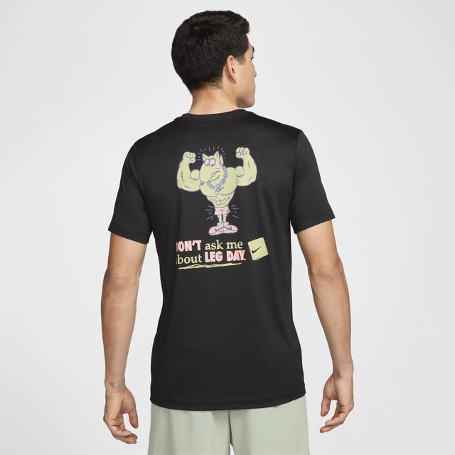 Nike Men's Dri-FIT Fitness T-Shirt Product Image