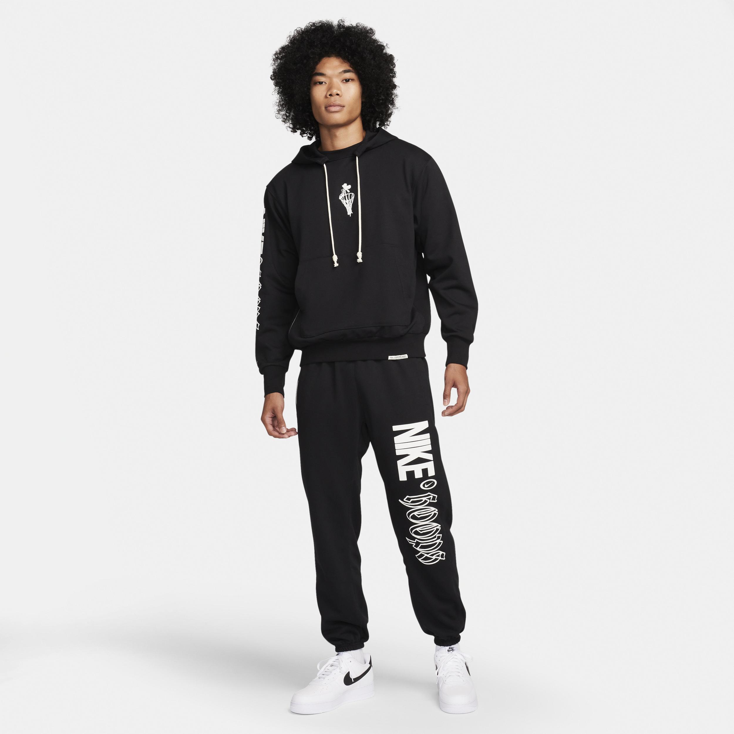 Nike Men's Standard Issue Dri-FIT Pullover Hoodie Product Image