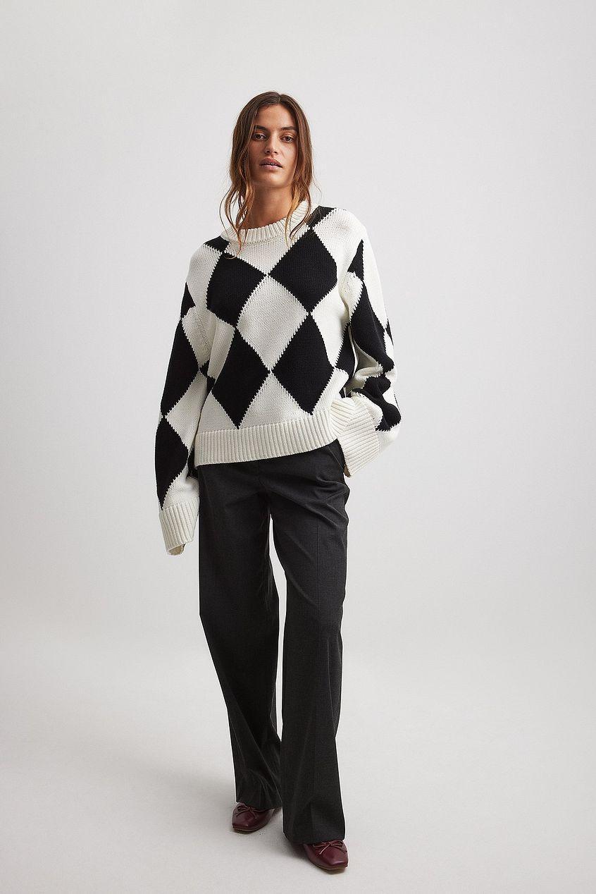 Oversized Checkered Knitted Sweater Product Image