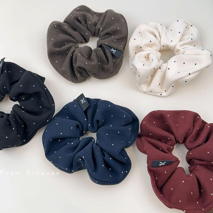 Dotted Scrunchie Product Image