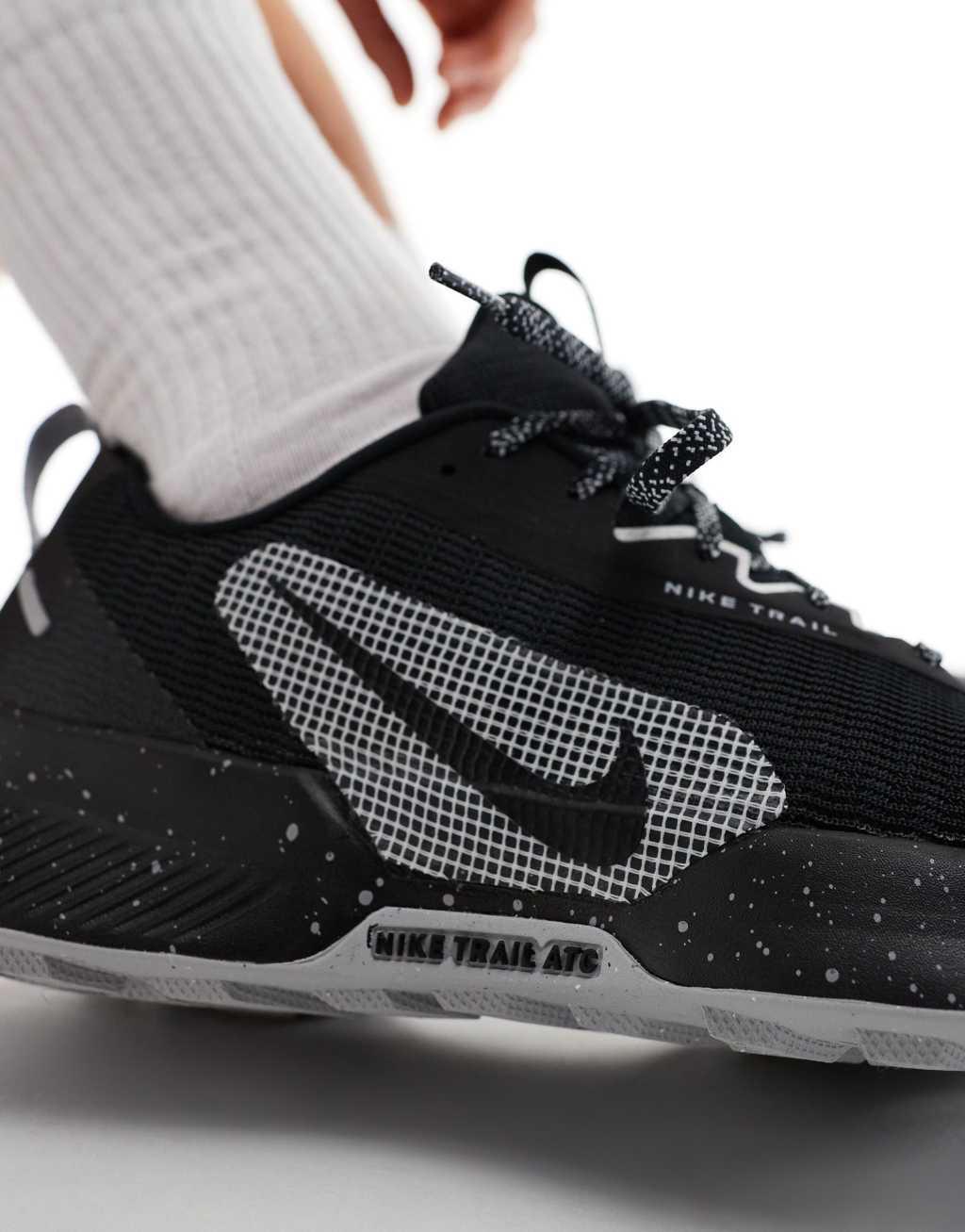 Nike Running Juniper Trail 3 sneakers in black Product Image